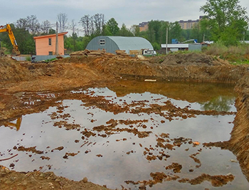 Откачка воды с участка Борки